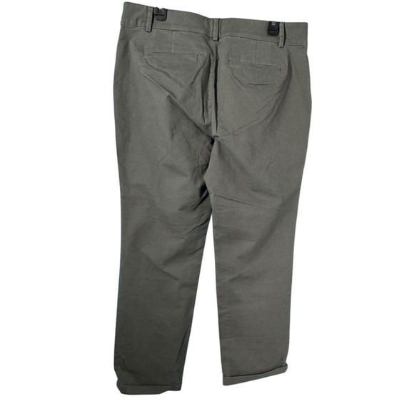LOFT Green Ankle Cropped Pants - Picture 2 of 6